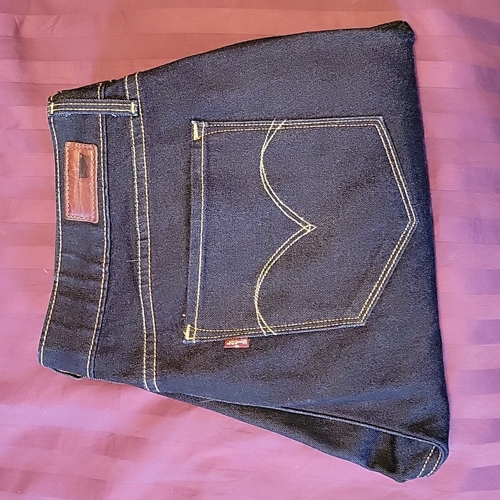 Levi's bold curve skinny jeans size 32